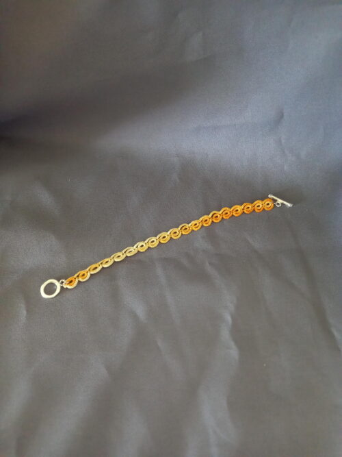 Bracelet Ellipse en dentelle de frivolités en fil de coton DMC jaune soleil ombré